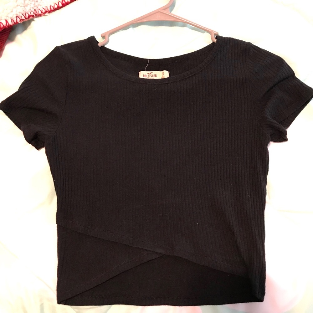 Hollister Crossover Crop Top